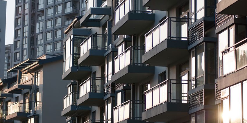 Aluminum Vs. Vinyl Window Frames