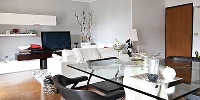 Custom Glass Furniture to Modernize Your House