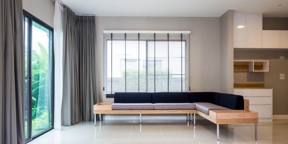 When Is It Time for New Sliding Glass Doors? | Vern's Glass Custom