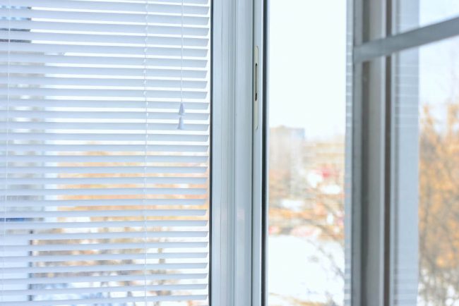 Got Gas in Your Windows? | Victorville Vern's Glass Window Repair