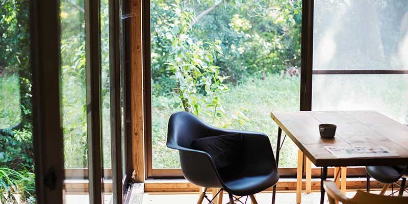 Glass Brilliance 5 Ideas for a Brighter, Wider Home